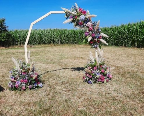 Arche florale champêtre